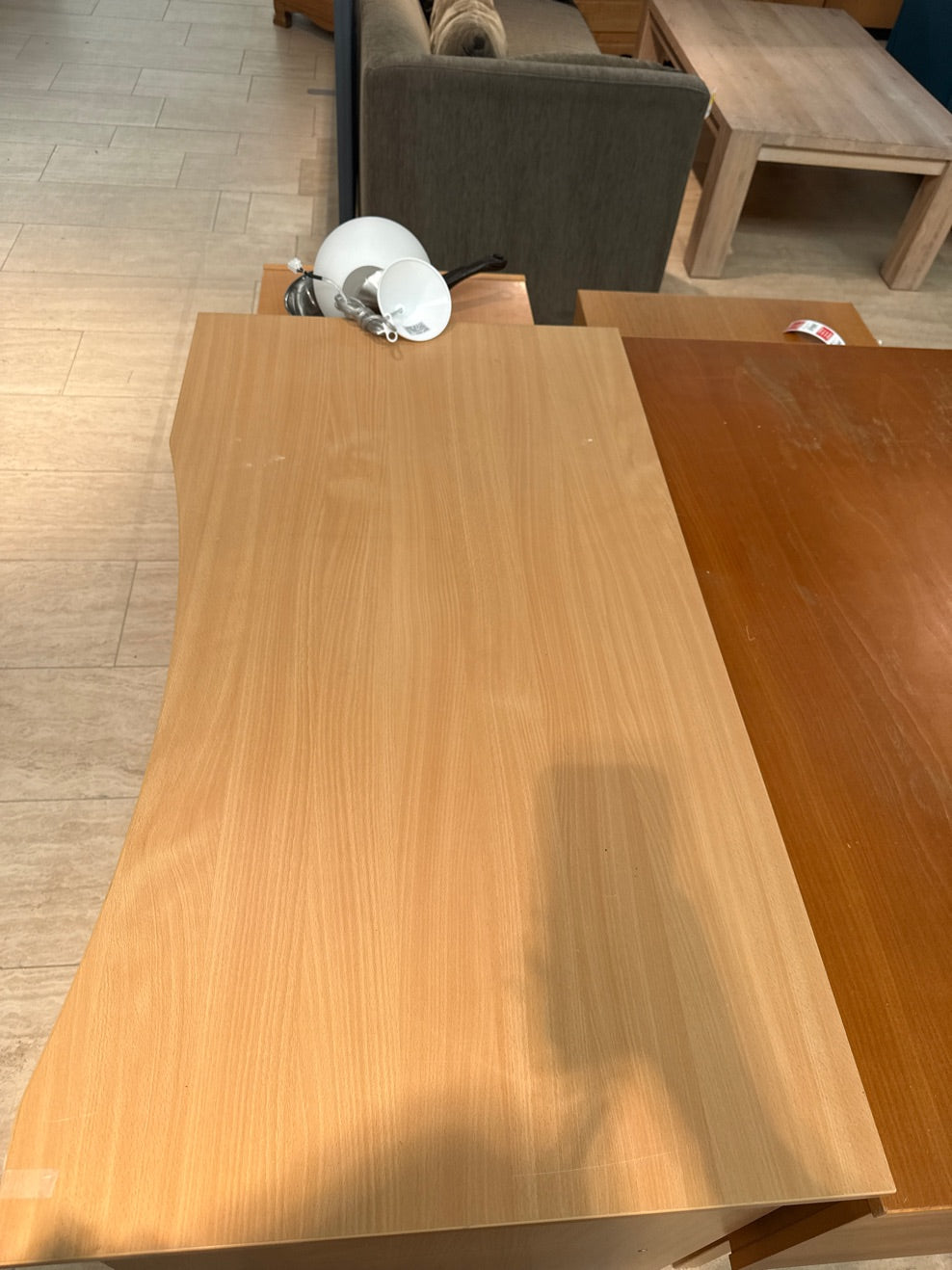 Skrivebord lyst træ